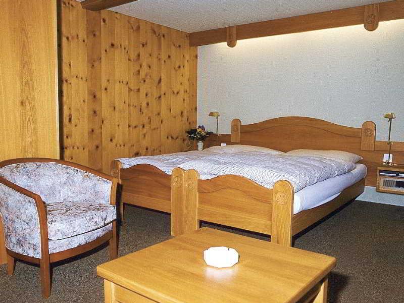 Hotel Alpfrieden Bettmeralp Oda fotoğraf